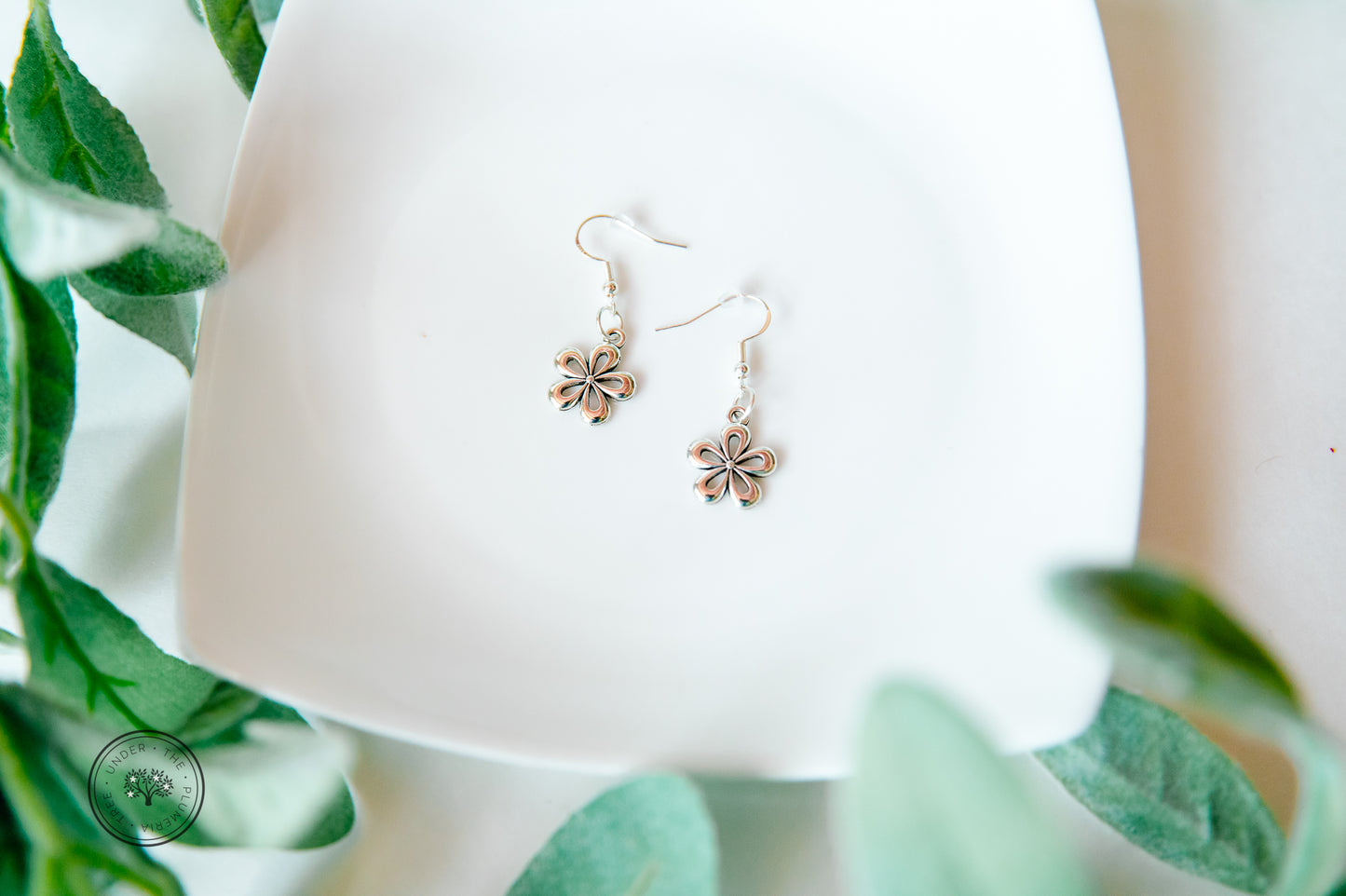 Silver Flower Dangle Earrings